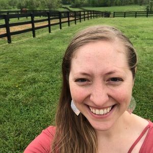 Meet your Posher, Erin